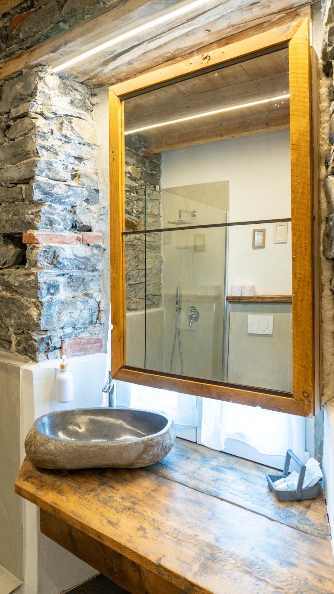 Salice Divino Hotel Lezzeno Room photo