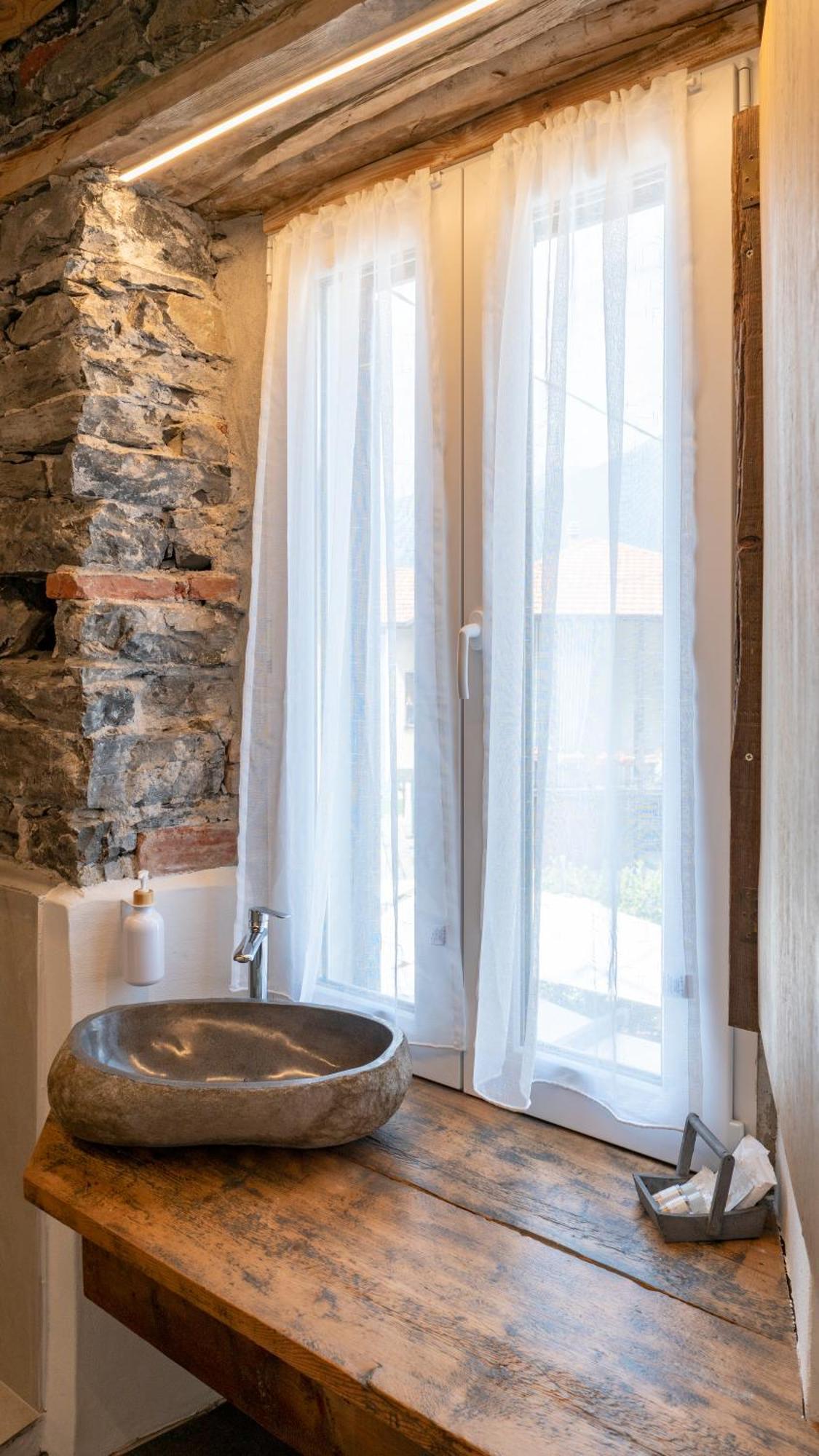 Salice Divino Hotel Lezzeno Room photo